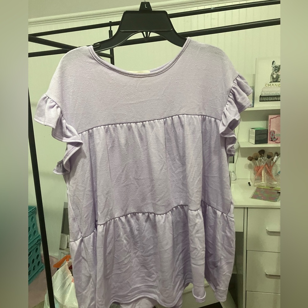 EUC Womens Size M blouse
